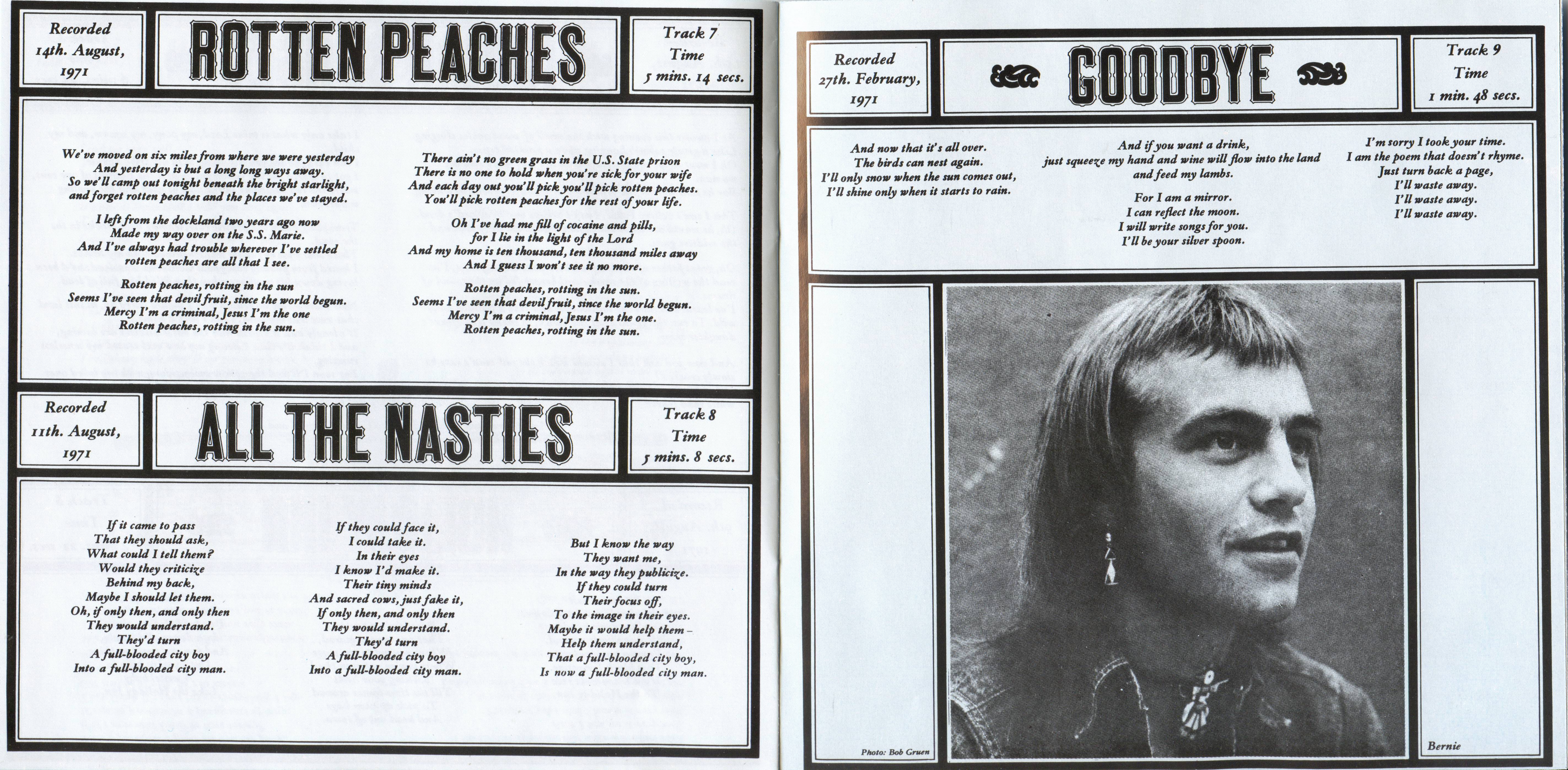 Elton John Madman Across The Water [booklet07 d]
